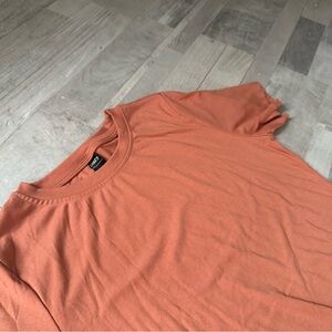 Casual Tee with Lettuce Trim